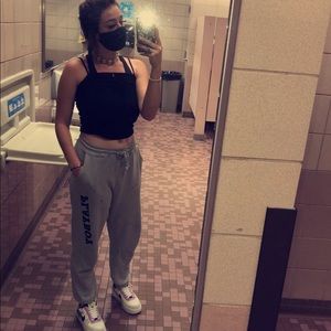 Meet your Posher, Eva